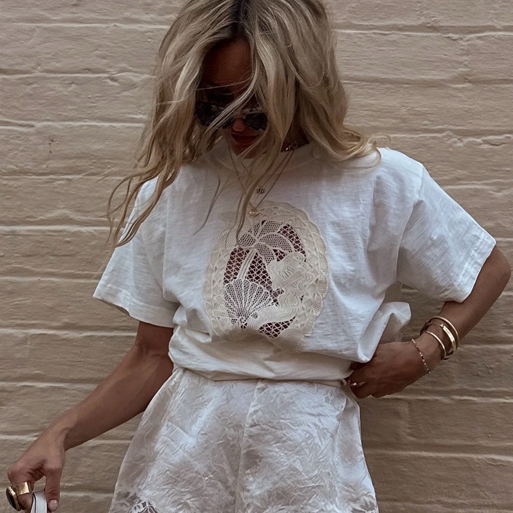 Spell The Mermaid Cove Appliqué Tee in White Sands